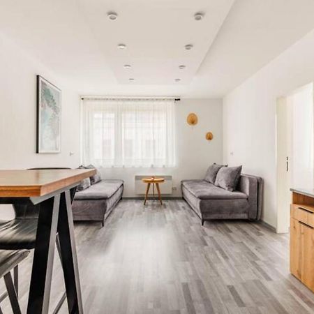 Cozy Renovated Apartment Close To Schoenbrunn Palace Viena Exterior foto