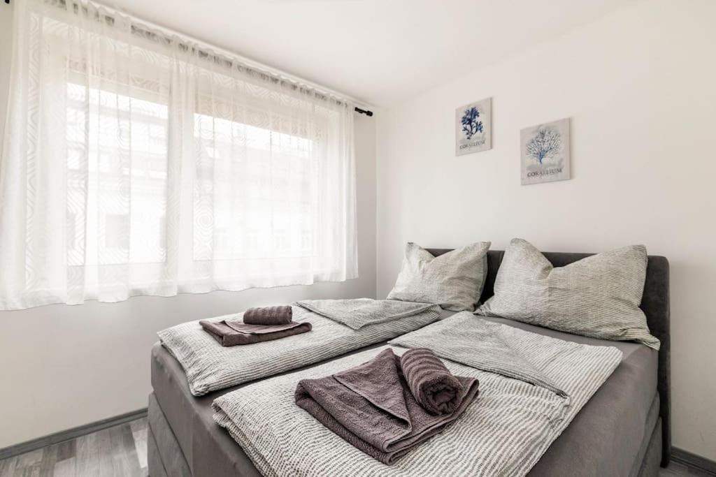Cozy Renovated Apartment Close To Schoenbrunn Palace Viena Exterior foto